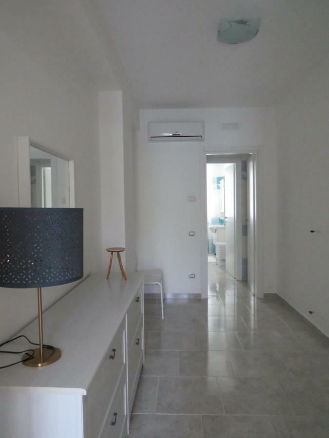 Casa Vacanza Afe A Pochi Passi Dal Mare ماتيناتا المظهر الخارجي الصورة